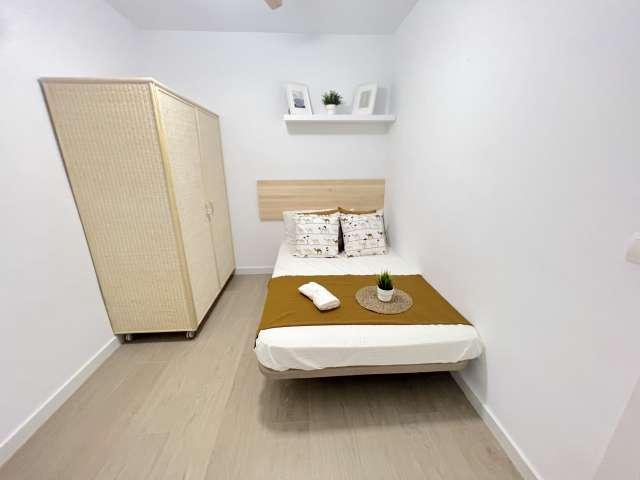 Habitación en piso compartido de 5 habitaciones en alquiler en La Gran Vía