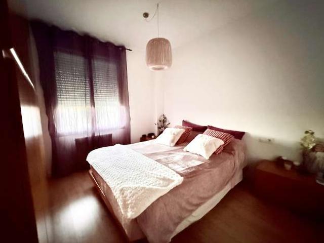 Habitación en piso compartido en alquiler en Sant Adrià