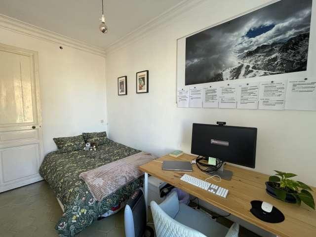 Habitación en piso compartido en alquiler en Sant Antoni, Barcelona