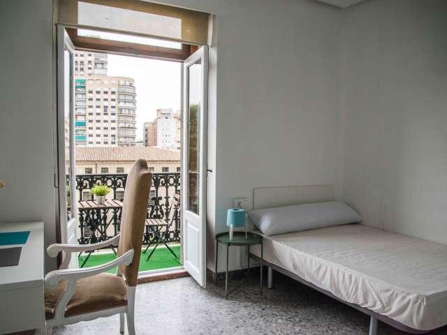 Habitación en piso compartido en alquiler en Sant Francesc, Valencia
