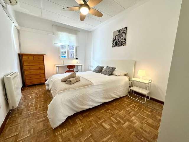 Habitación en piso compartido en alquiler en San Diego, Madrid