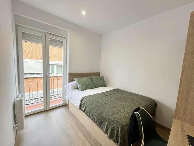 Habitación en piso compartido en alquiler en San Diego, Madrid
