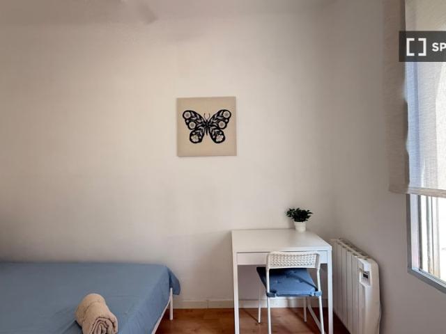 Habitación en piso compartido en alquiler en San Diego, Madrid