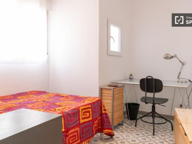 Habitación en piso compartido en alquiler en San Isidro, Madrid