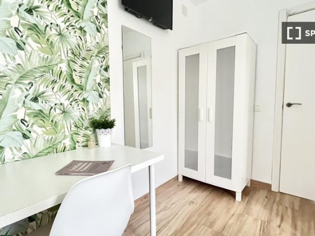 Habitación en piso compartido en alquiler en Sevilla