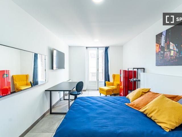 Habitación en piso compartido en alquiler en Sol, Madrid
