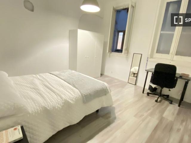Habitación en piso compartido en alquiler en Sol, Madrid