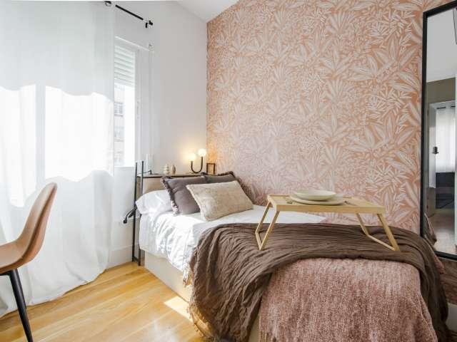 Habitación en piso compartido en alquiler, Hispanoamérica