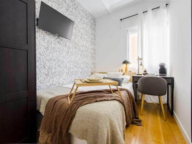 Habitación en piso compartido en alquiler, Hispanoamérica