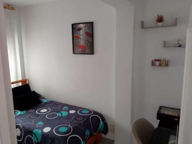 Habitación en piso compartido en alquiler, Las Águilas, Madrid