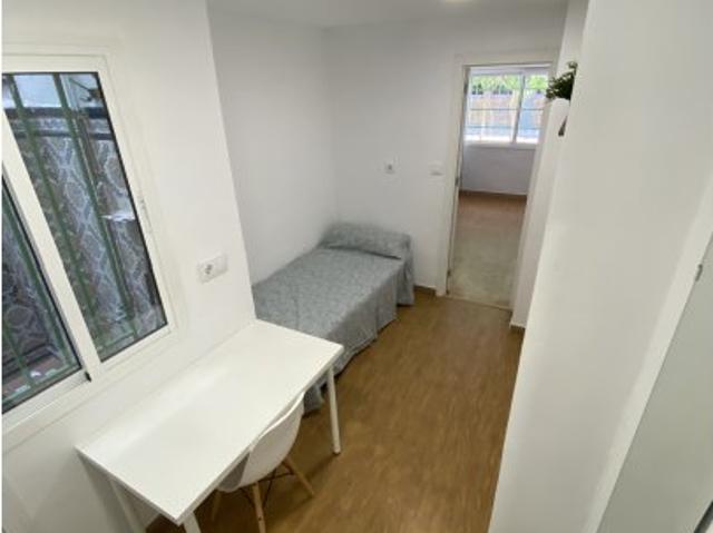 Habitación en piso compartido en alquiler, Las Avenidas