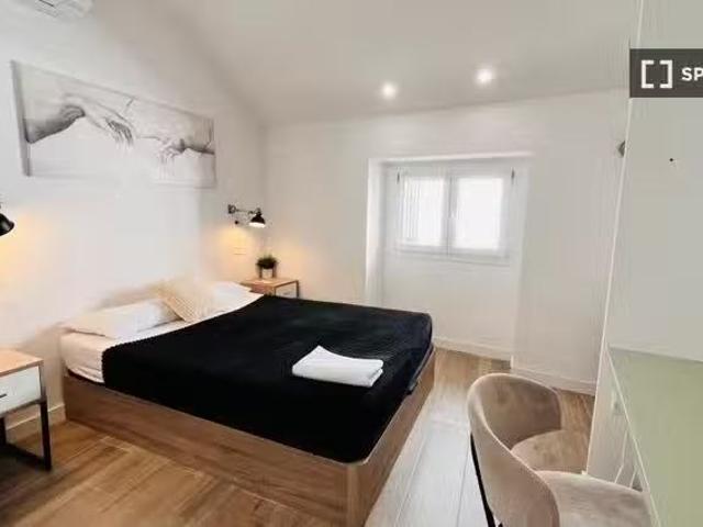 Habitación en piso compartido en alquiler, Sol, Madrid