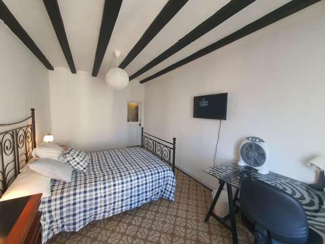 Habitación en piso compartido en barcelona