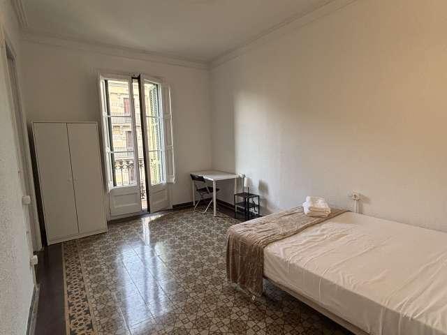 Habitación en piso compartido en barcelona