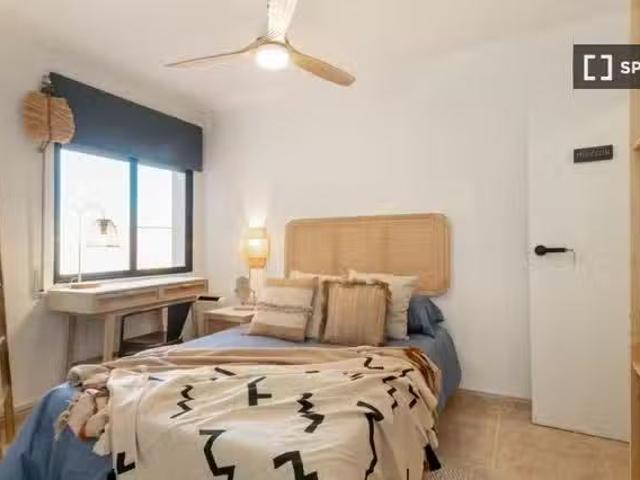 Habitación en piso compartido en barcelona