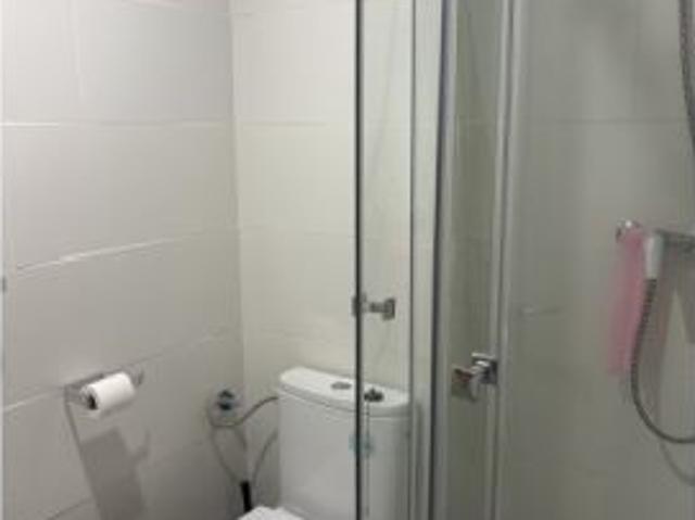 Habitación en piso compartido en barcelona