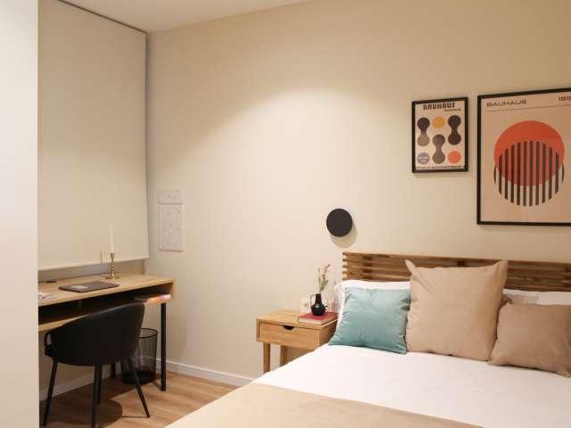 Habitación en piso compartido en barcelona