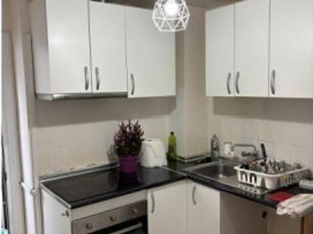 Habitación en piso compartido en barcelona