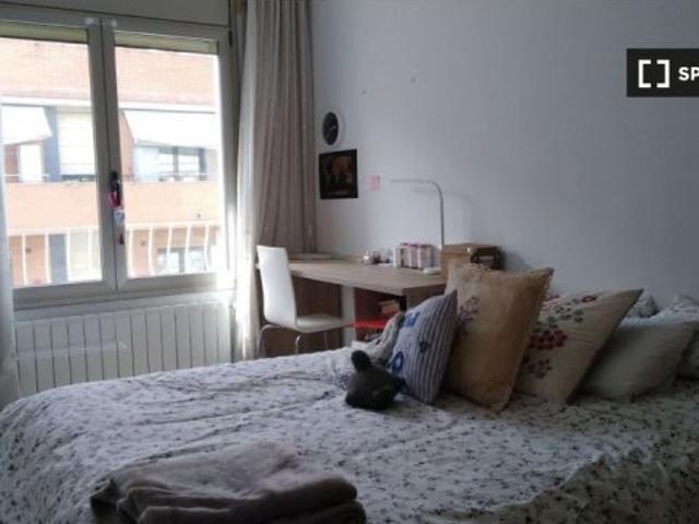 Habitación en piso compartido en barcelona