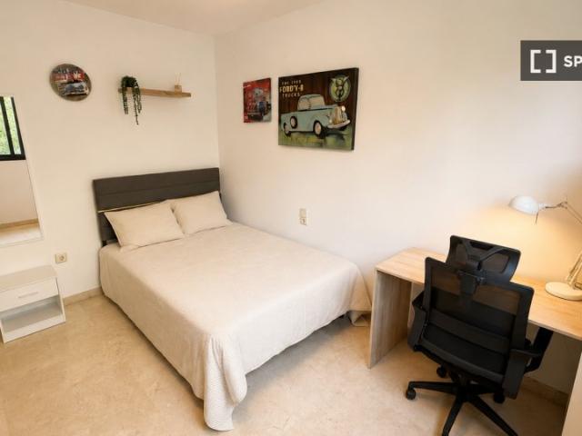 Habitación en piso compartido en alquiler en Benicalap, Valencia