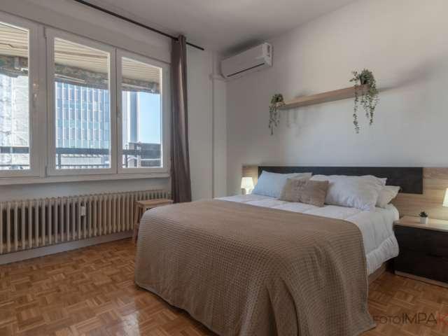 Habitación en piso compartido en Castillejos, Madrid