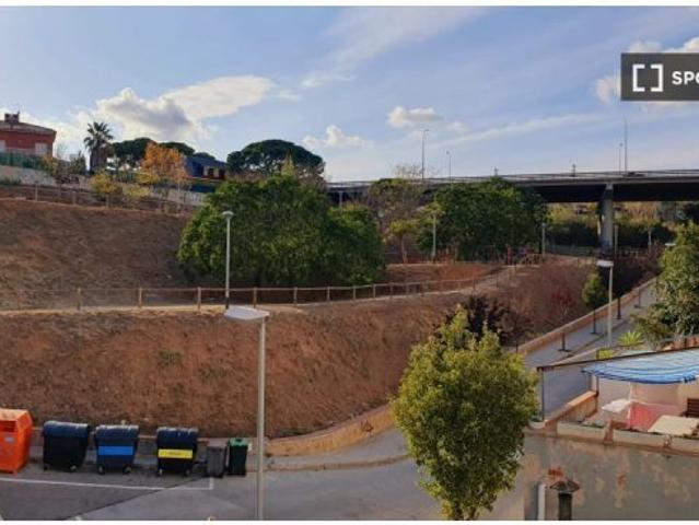 Habitación en piso compartido en Catalunya