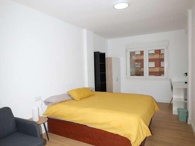 Se alquila habitación en piso compartido en Ciutat Jardí, Valencia