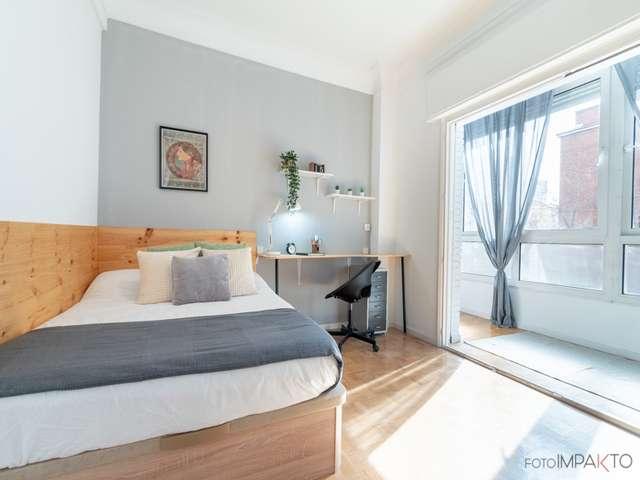 Habitación en piso compartido en Cuatro Caminos, Madrid