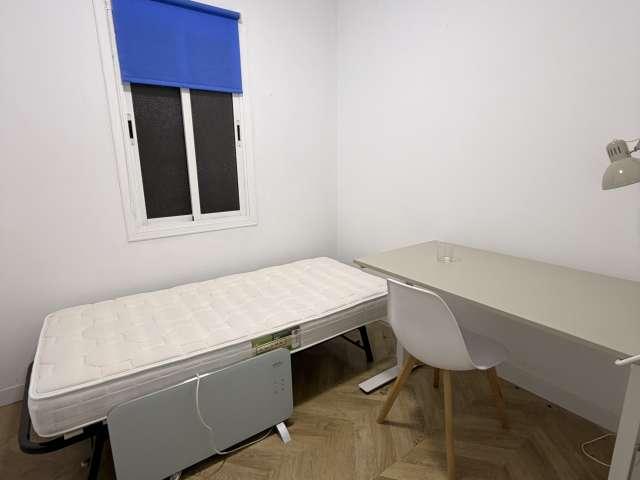 Habitación en piso compartido en El Poble Sec, Barcelona