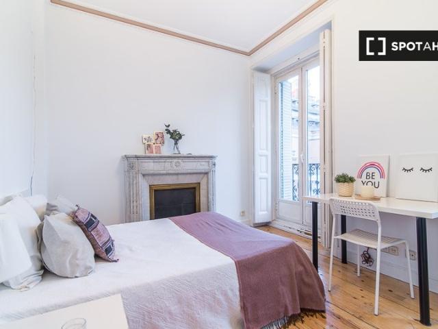 Habitación en piso compartido en Embajadores, Madrid