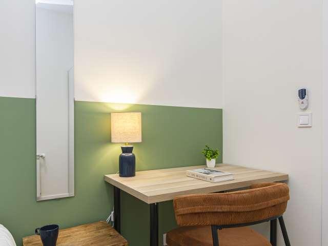 Habitación en piso compartido en Fuente del Berro, Madrid