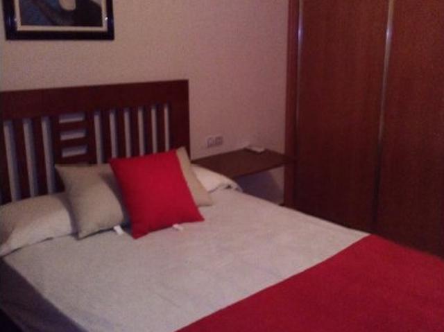 Habitación en piso compartido en Gran Bulevar, Jaén