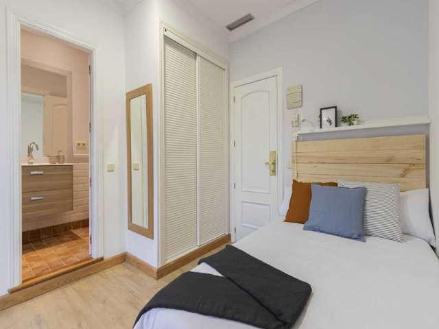 Habitación en piso compartido en Justicia, Madrid
