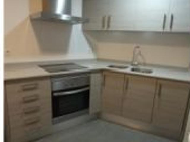Habitación en piso compartido en L' Hospitalet de Llobregat