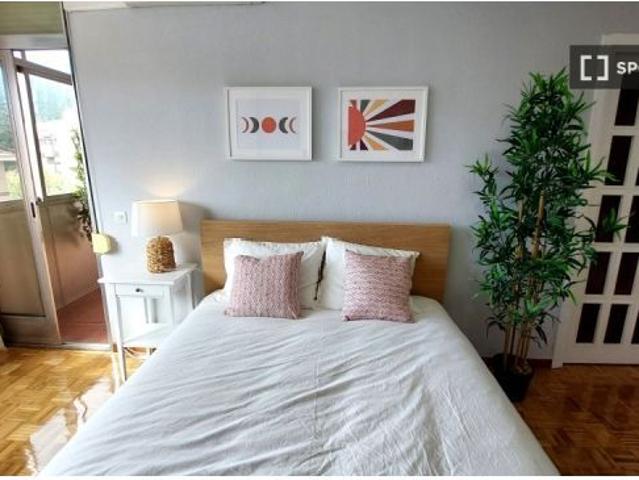 Habitación en piso compartido en madrid