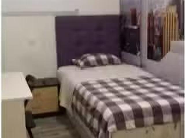 Habitación en piso compartido en madrid