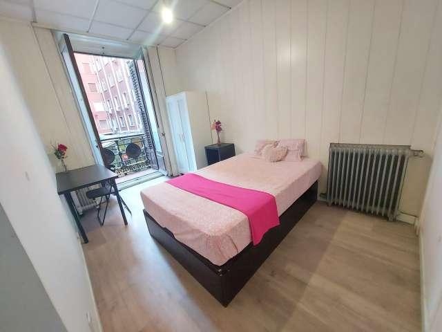 Habitación en piso compartido en madrid