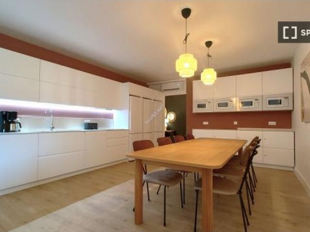 Habitación en piso compartido en madrid
