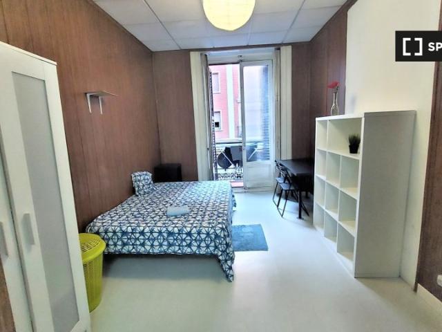 Habitación en piso compartido en madrid