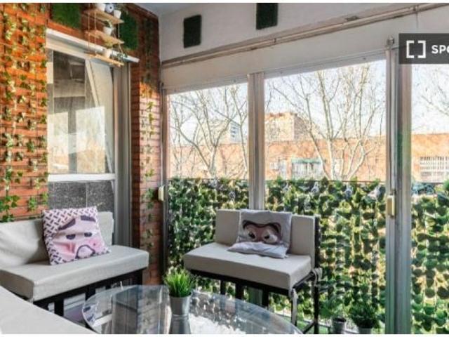Habitación en piso compartido en madrid