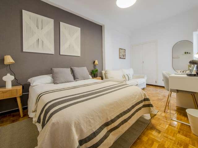 Habitación en piso compartido en madrid
