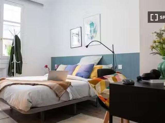 Habitación en piso compartido en madrid