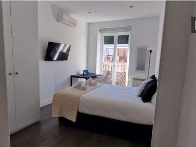 Habitación en piso compartido en madrid