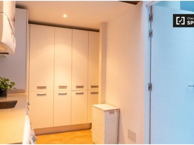 Habitación en piso compartido en madrid