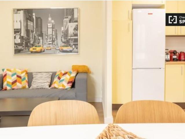 Habitación en piso compartido en madrid