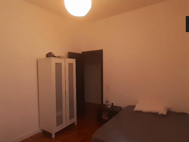 Habitación en piso compartido en madrid