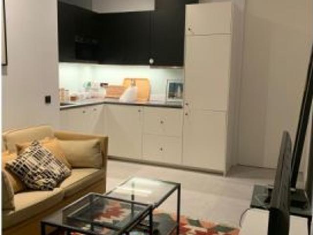 Habitación en piso compartido en madrid