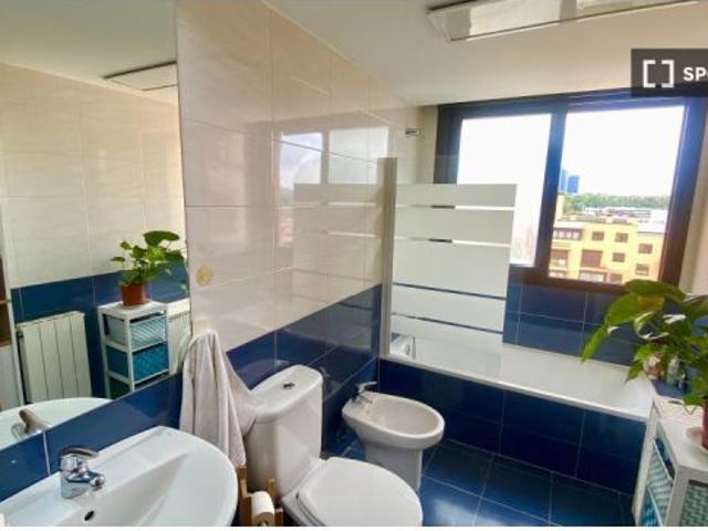 Habitación en piso compartido en madrid