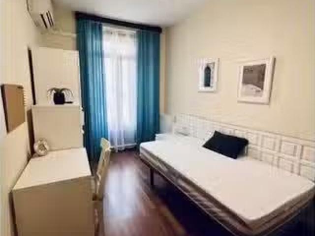 Habitación en piso compartido en madrid