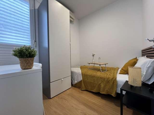 Habitación en piso compartido en madrid